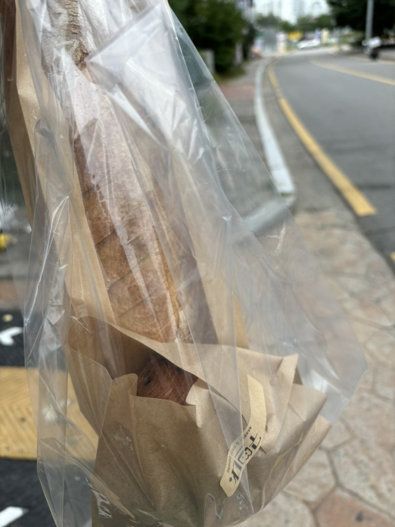 구쁘다 카페베이커리 이미지
