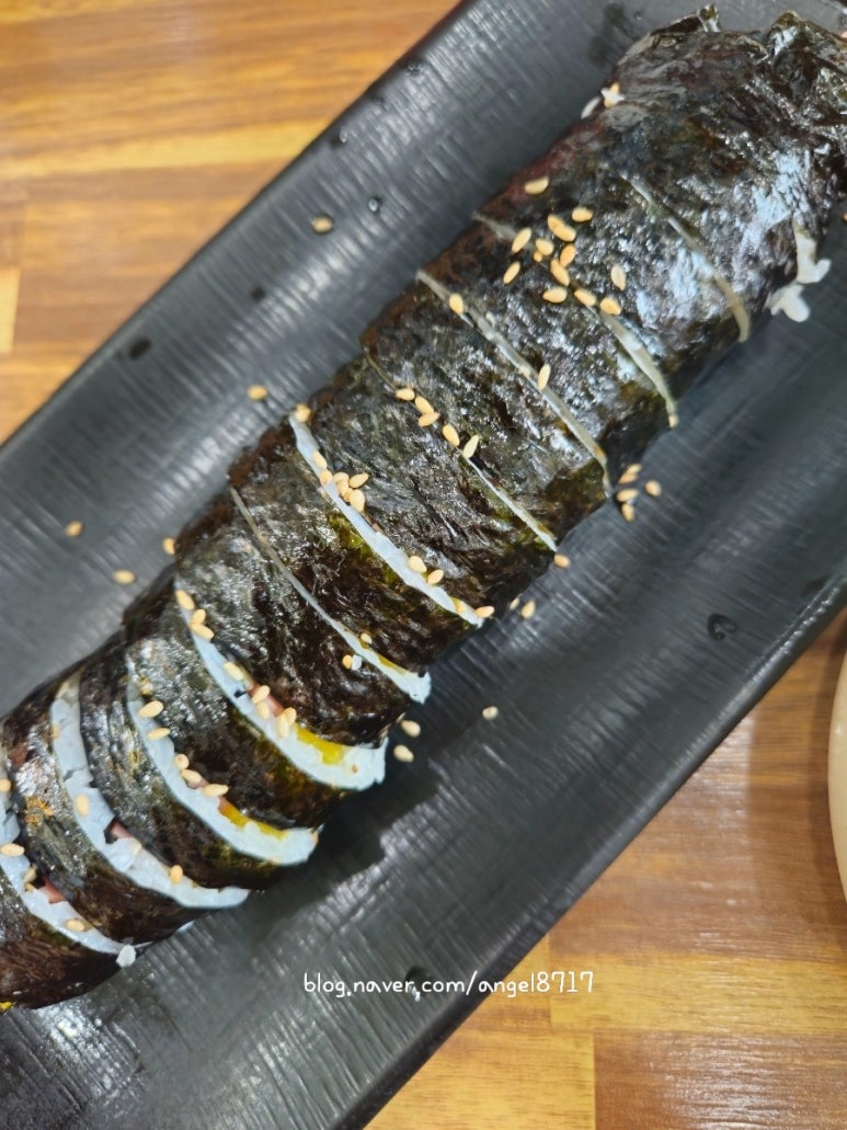 즉석김밥멸치국수 이미지