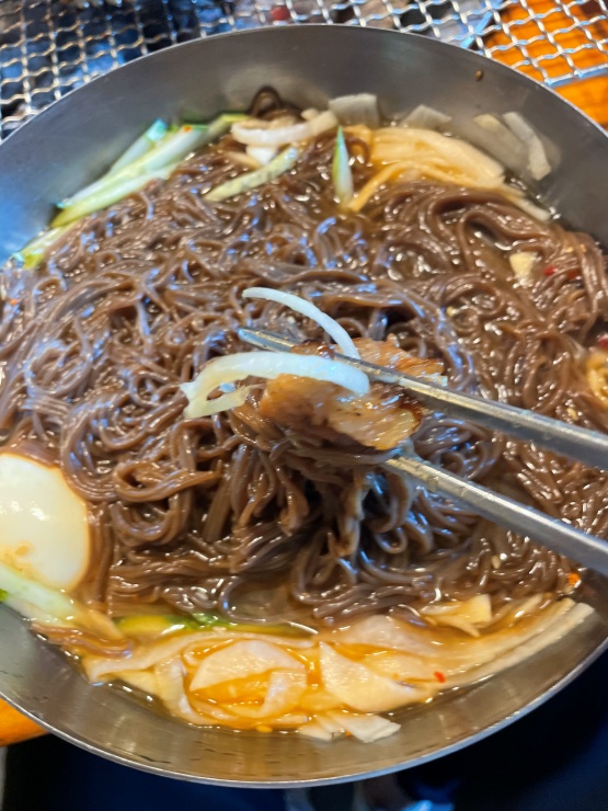 굴다리숯불돼지갈비 이미지