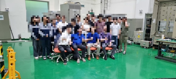 네;일합니다! 이미지