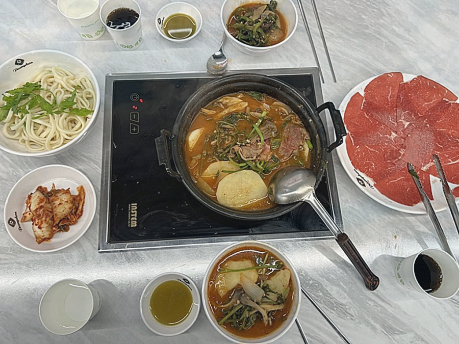 등촌샤브칼국수 이미지