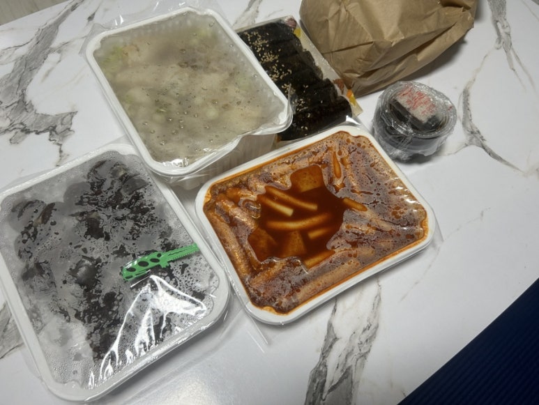 공룡주먹 이미지