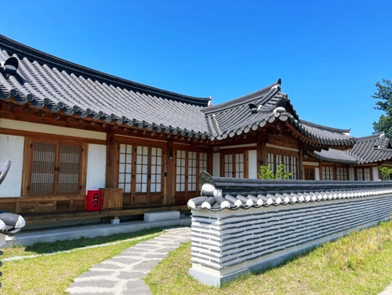 강릉오죽한옥마을 이미지