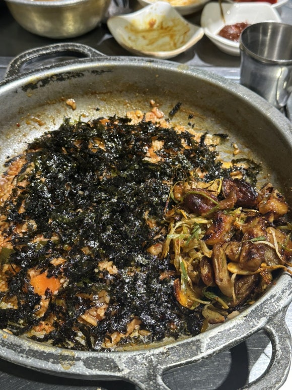 연탄곱창구이 이미지