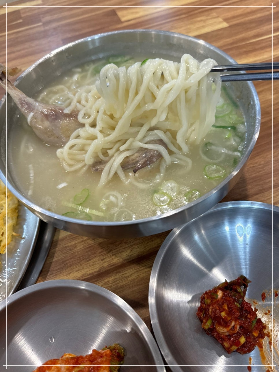 명동칼국수 이미지