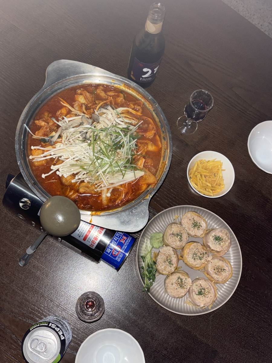 요이네김밥 이미지