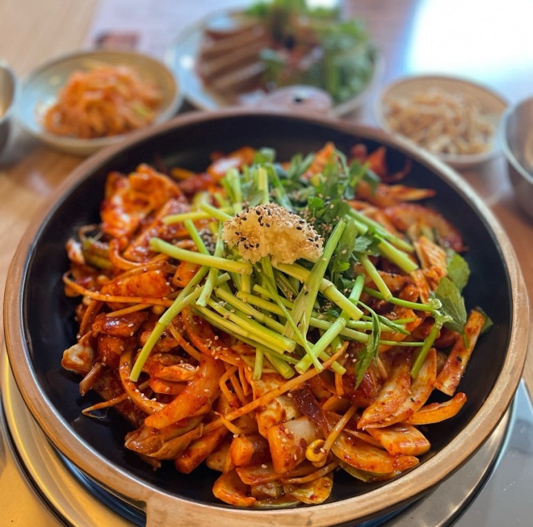 대청얼큰오징어찌개 이미지