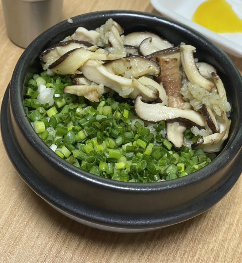 육합춘 이미지