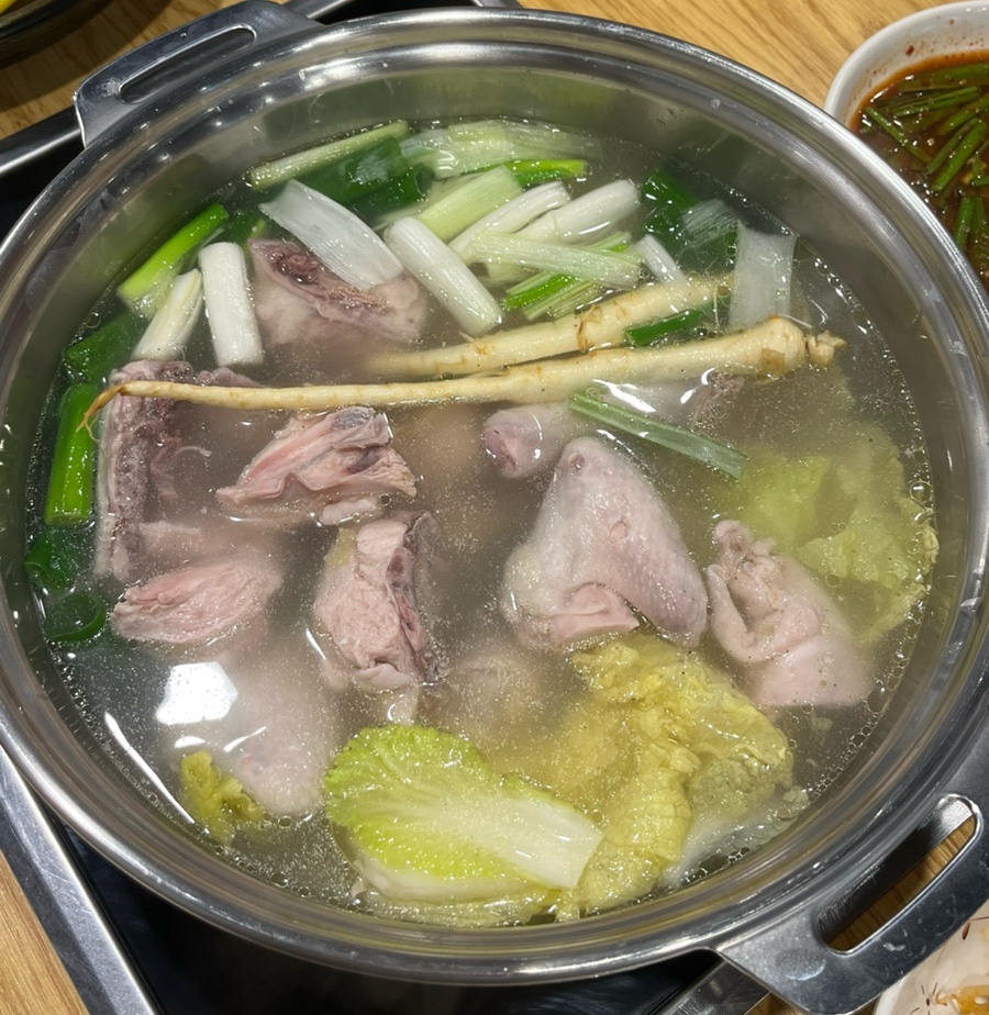 건강한닭한마리 이미지