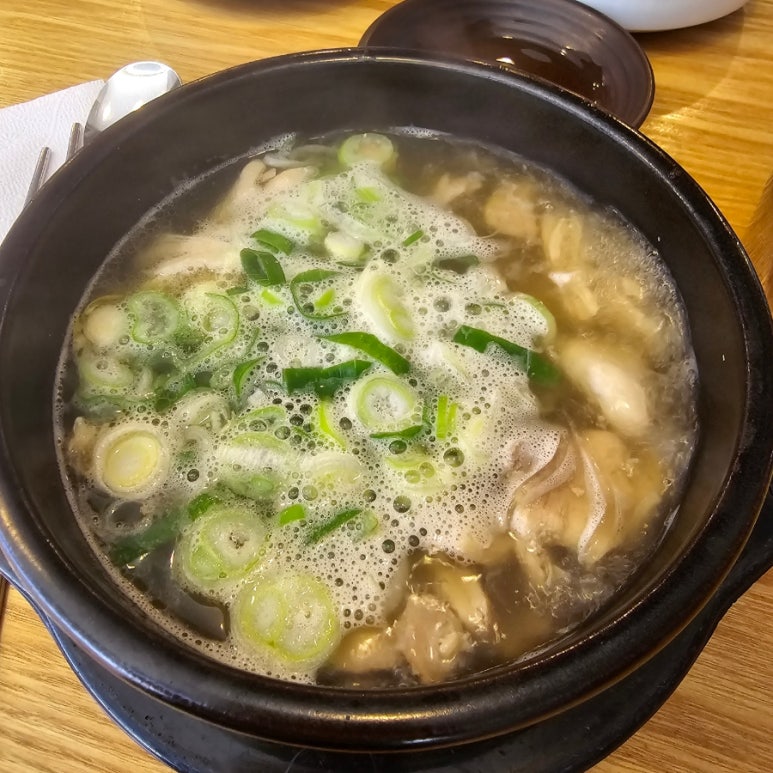 촌닭곰탕 이미지