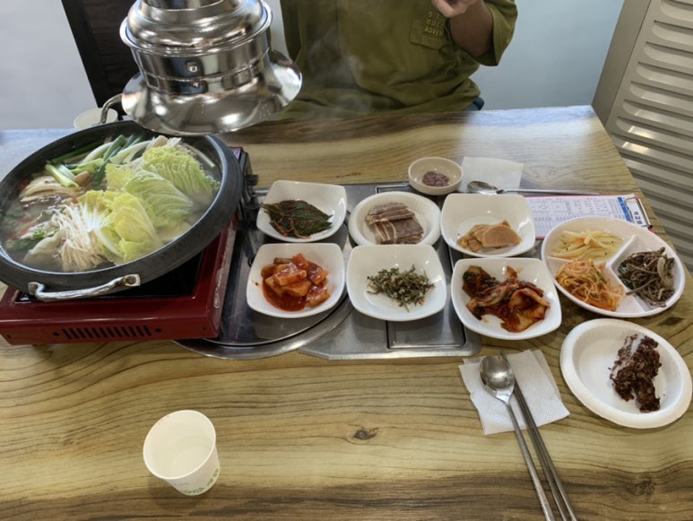 먹고봐식당 이미지
