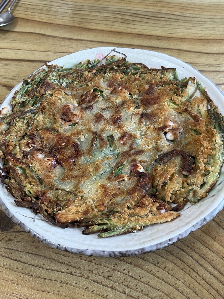 산청뽕잎해물칼국수 이미지