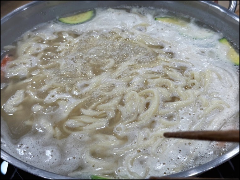 우림칼국수 이미지