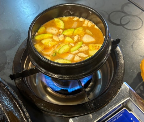 (훈솥삼)솥뚜껑삼겹살 이미지