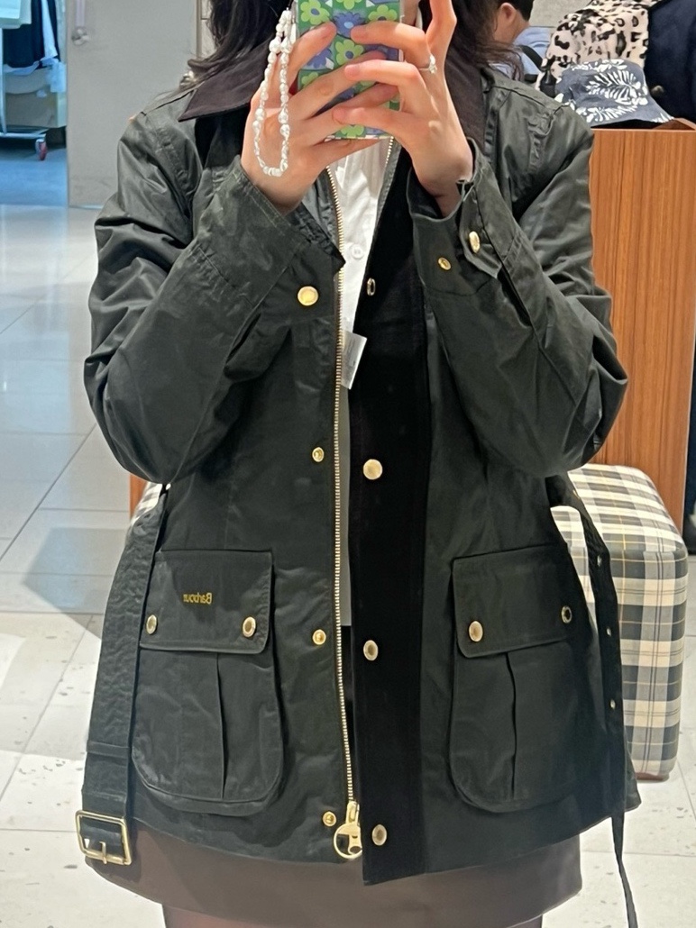 더현대서울바버 이미지