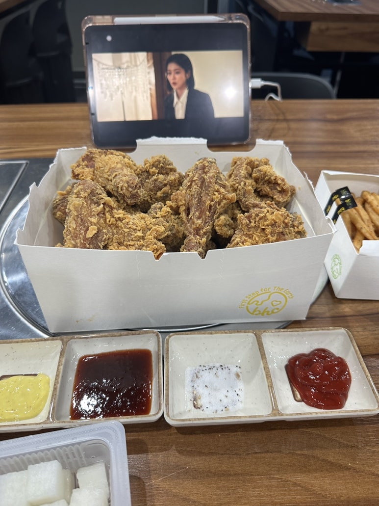 비에이치씨치킨청수행정타운점 이미지