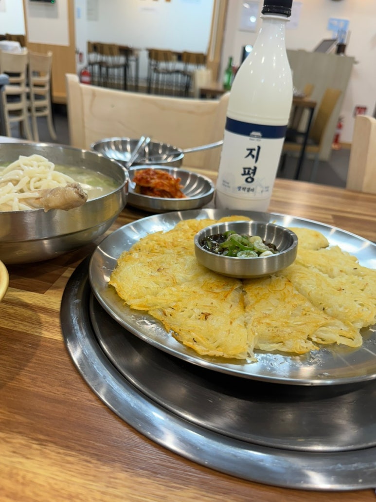 명동닭한마리 이미지