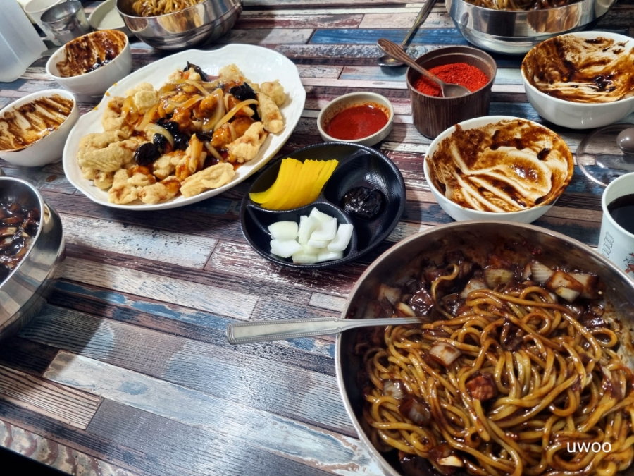 띵호야반점 이미지