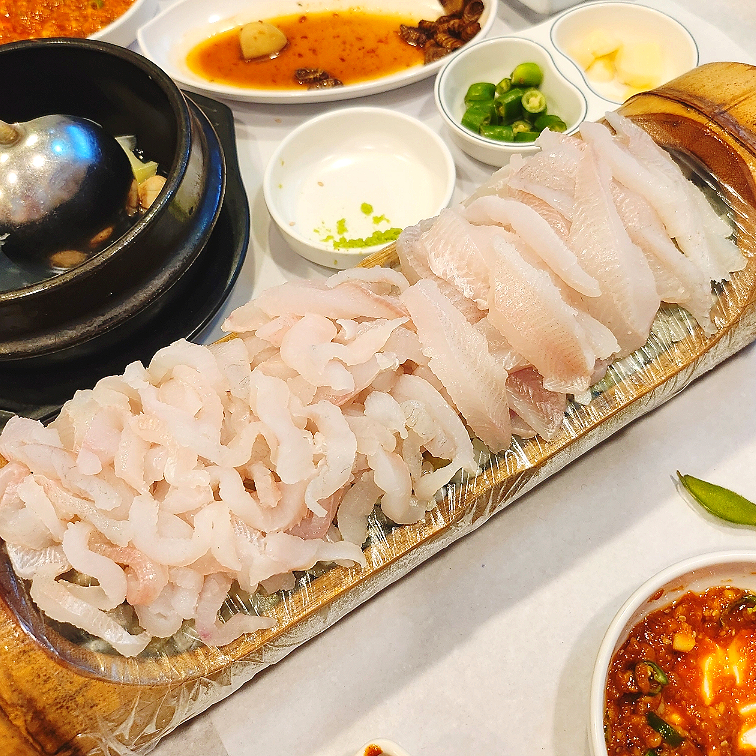 활어회세꼬시 이미지