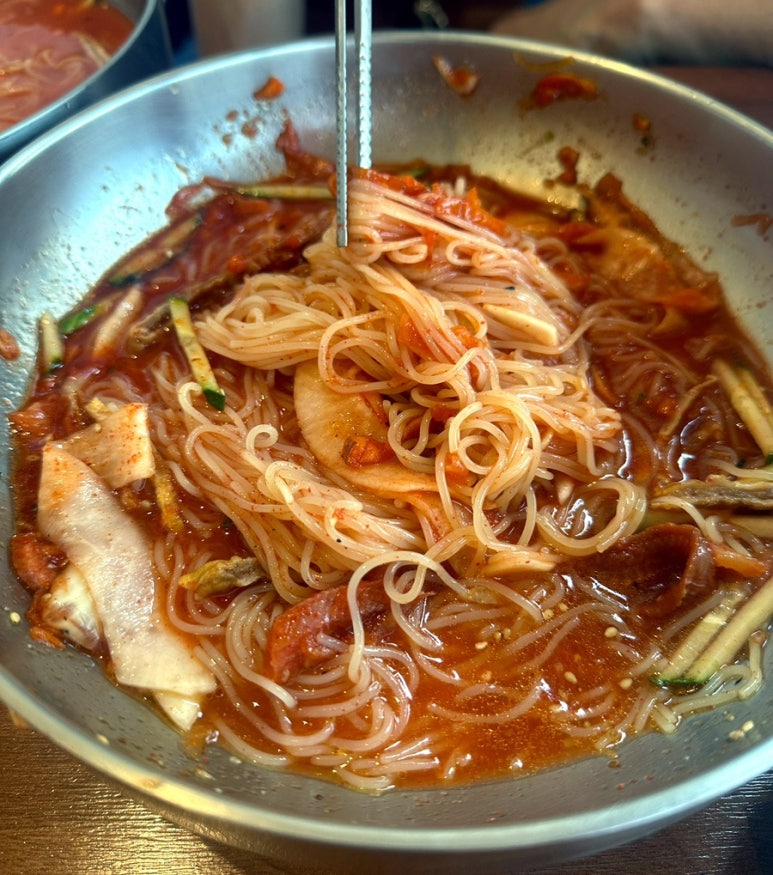 영도빨간등대밀면 이미지