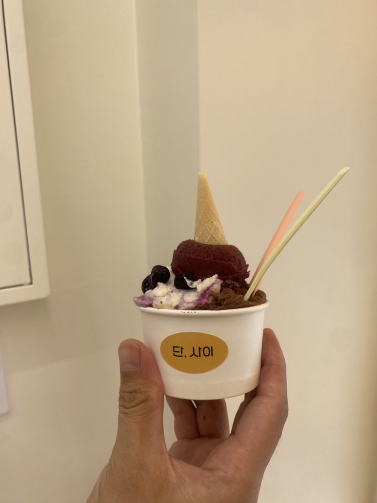 젤라떼리아단;사이 이미지