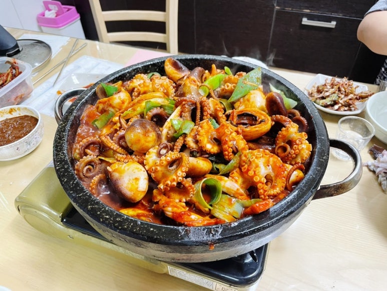 OK쭈꾸미삼겹 이미지