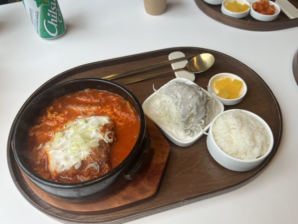 시올돈 충주호암점 이미지