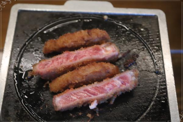 작은식당 안 이미지