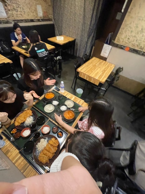 맘스터치안지랑역점 이미지