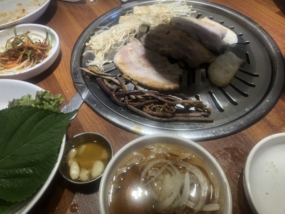 고기싸롱완정역점 이미지
