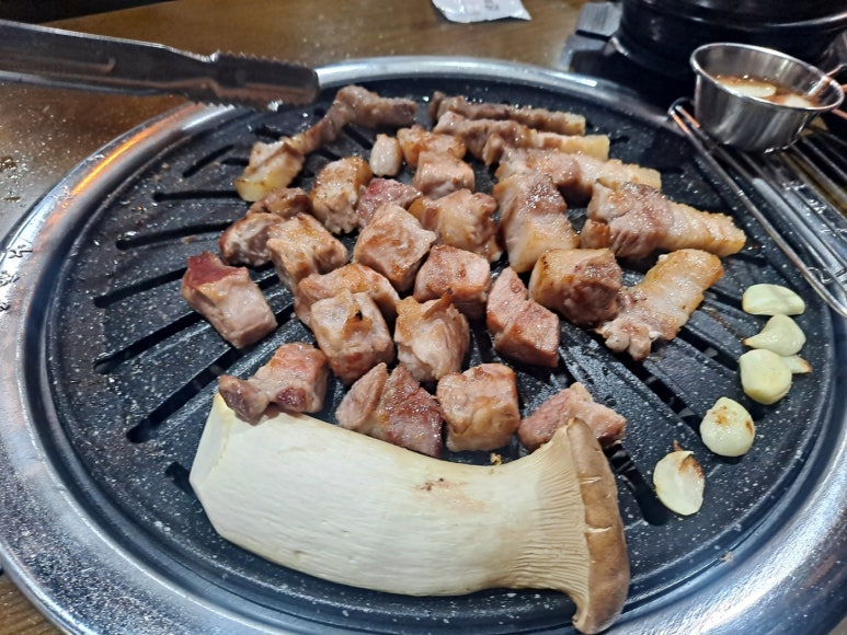 월등한고기쟁이 중산점 이미지