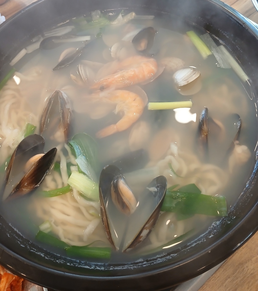 땡큐춘자해물칼국수 이미지