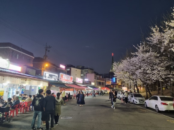 뚱이네포차 이미지