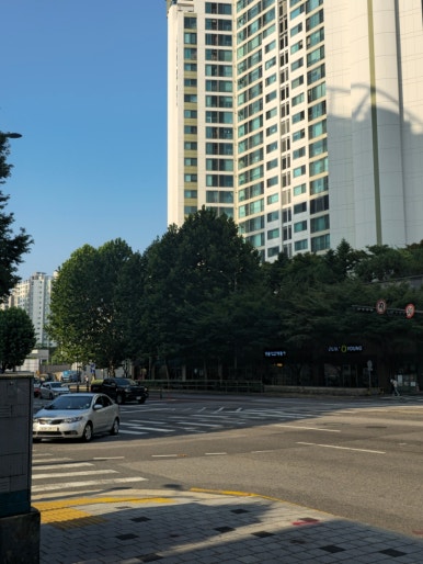 컴포즈커피 마포경찰서점 이미지