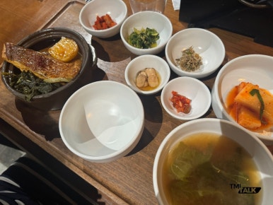 사대부집곳간한식부페 이미지