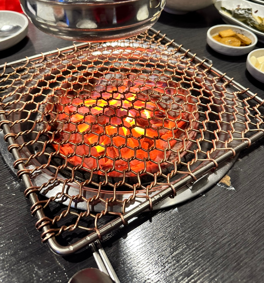 돈가참숯화로구이 이미지