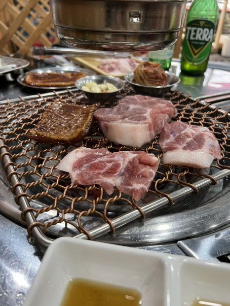 돼지영농후계자통영무전점 이미지