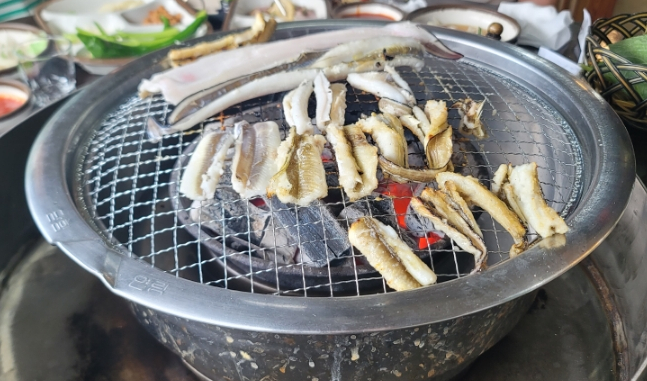 태상굴장어구이 이미지