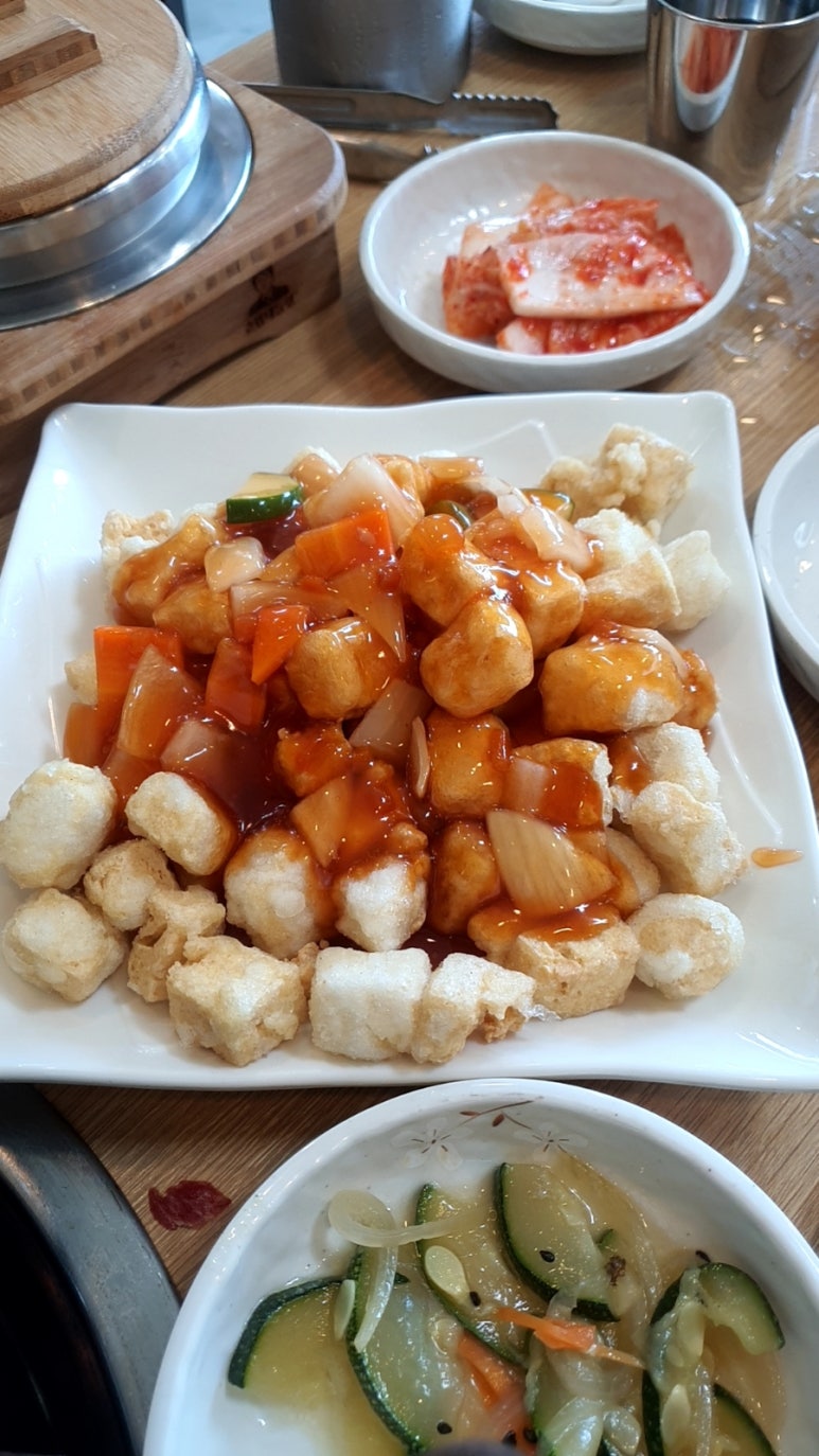 가마솥 콩 품었네 이미지