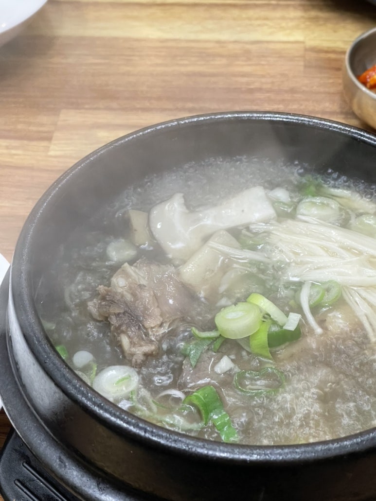 몸뜻갈비탕 이미지
