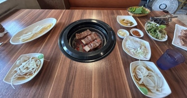 백두산숯불왕갈비 이미지