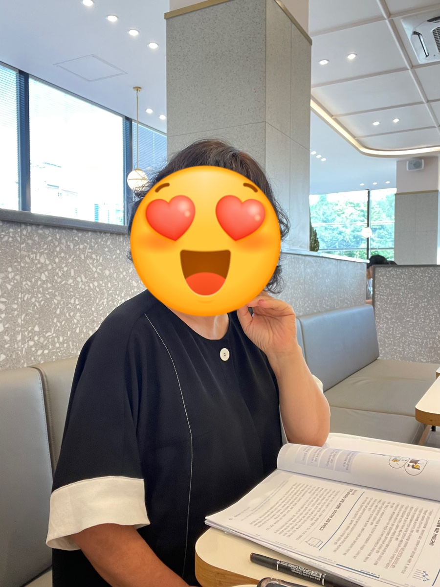 투썸플레이스 모충로점 이미지