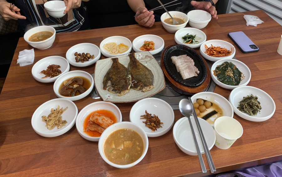 곳간돌솥밥전문점 이미지