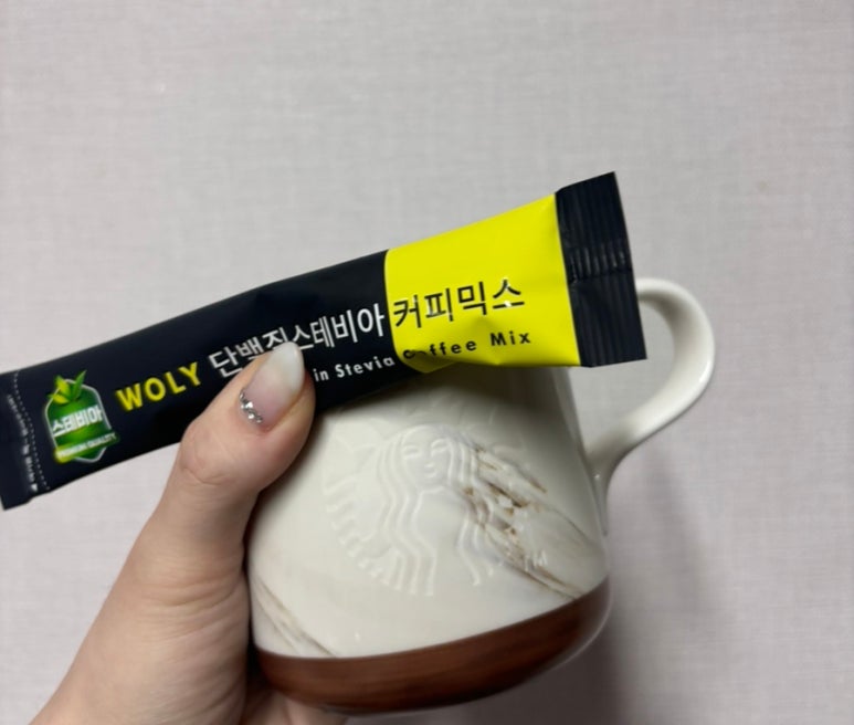 이유에프에스 이미지