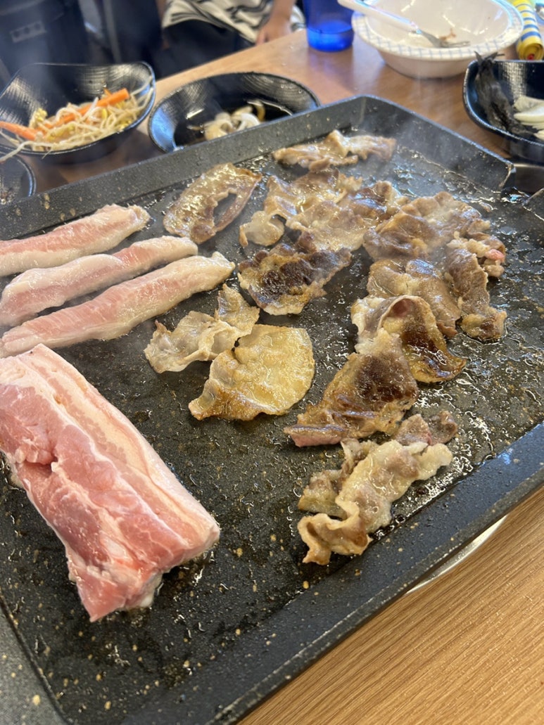 고기극찬송탄 이미지