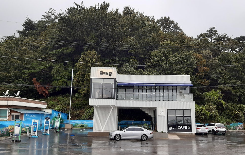 별 헤는 강 이미지