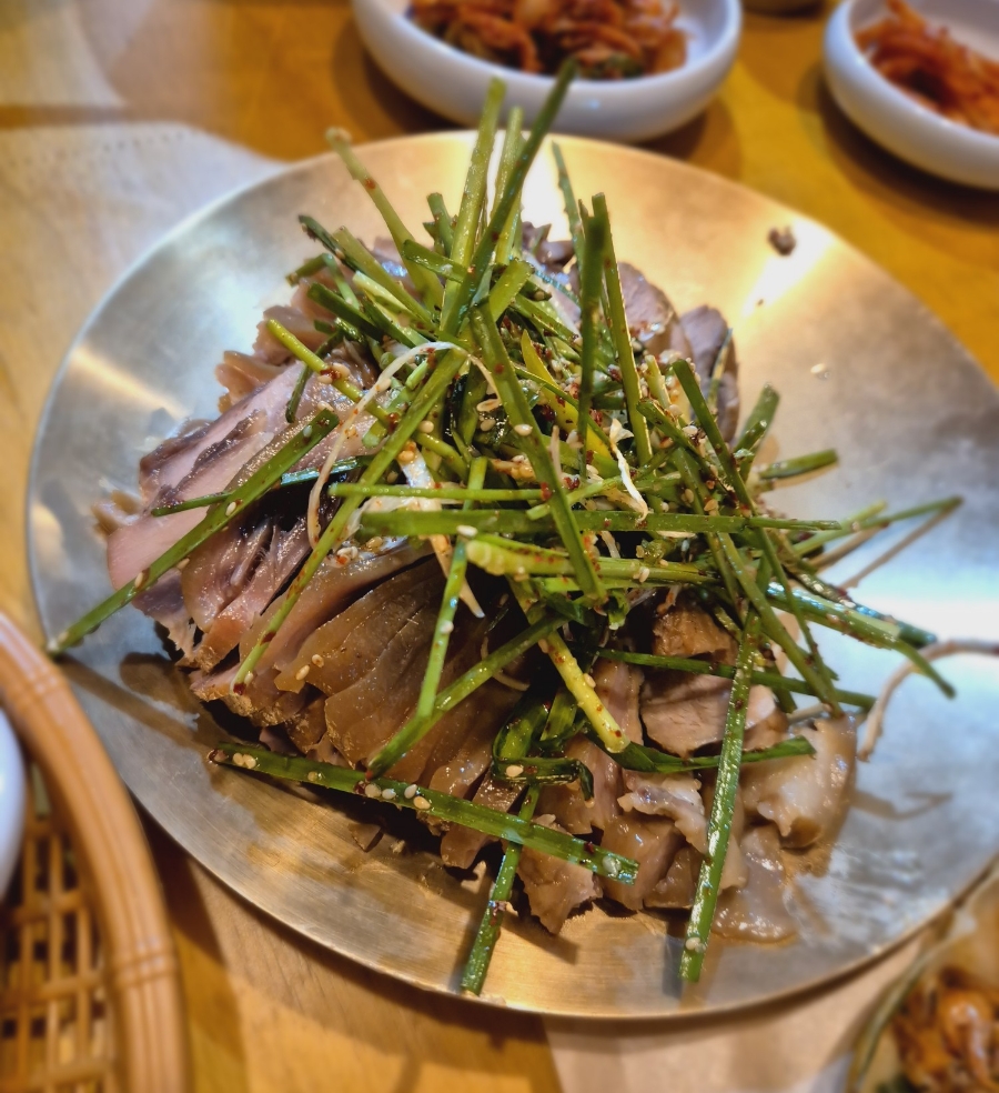 1984그수육집칼국수전주 이미지