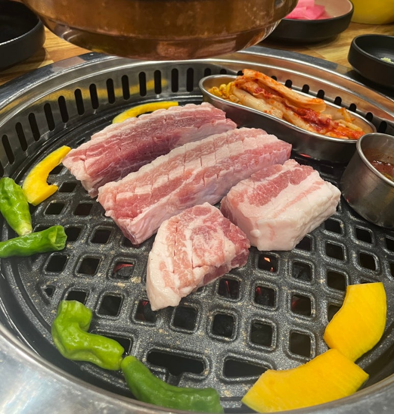 복도야지 이미지