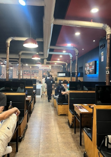 황제무한화로구이성서점 이미지