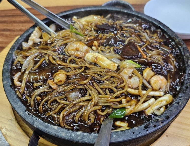 수라궁 이미지